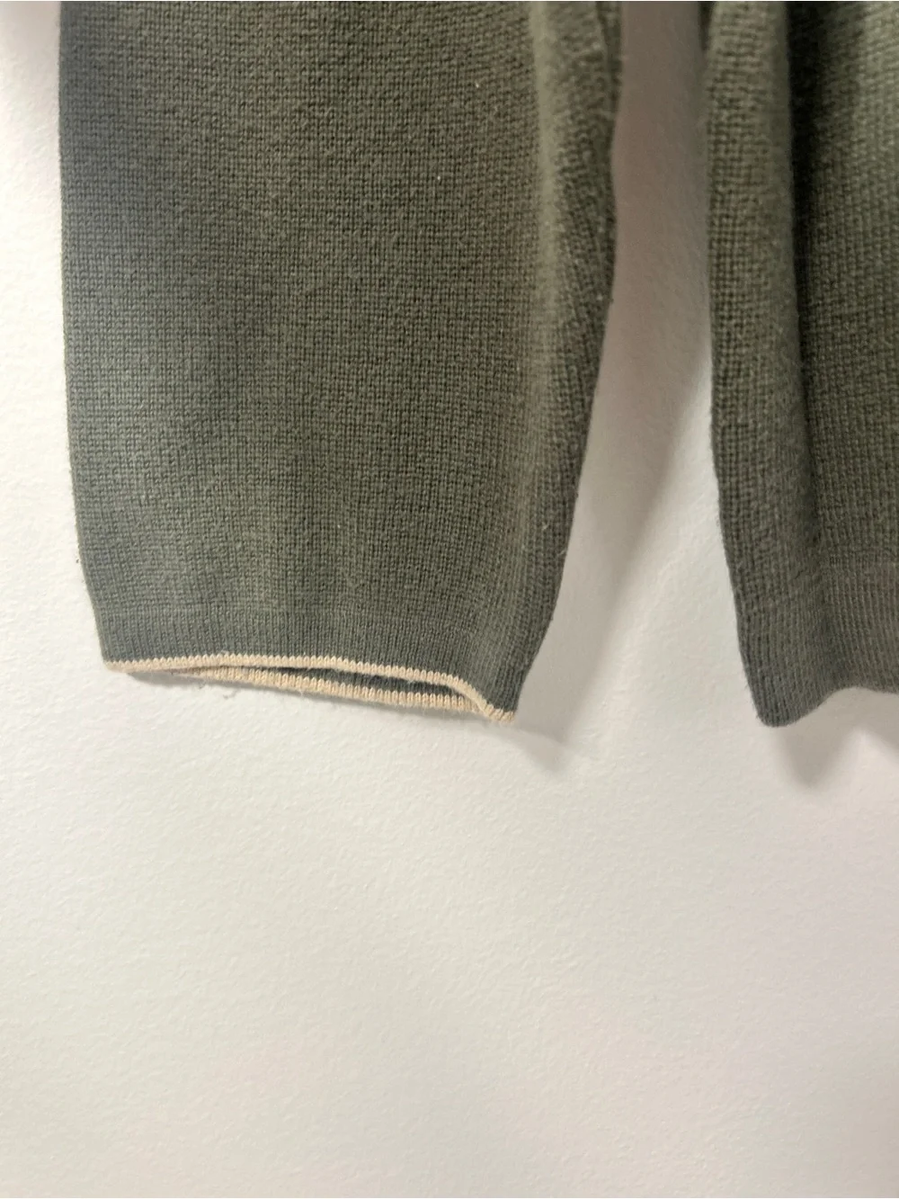 Banana Republic lightweight crewneck